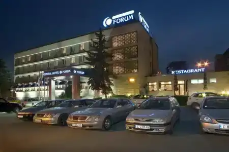 Forum - Free Parking - 76