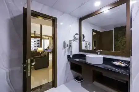 Howard Johnson Bur Dubai - 64