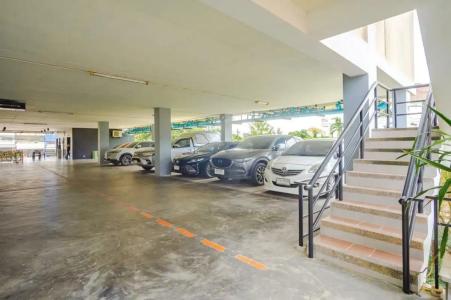 AJ Residence - 38