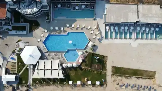 Blue Dream Palace Trypiti Beach Resort & Spa - 6