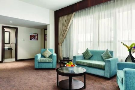 Ramada by Wyndham Dubai Deira - 10