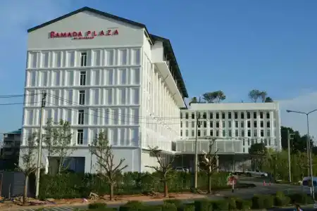 Ramada Plaza by Wyndham Chao Fah Phuket - 76