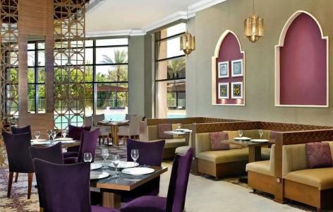 Hilton Alexandria Corniche - 52