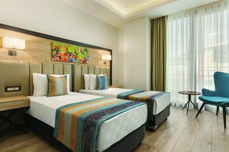 Ramada Encore By Wyndham Istanbul Basin Express - 98