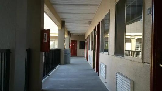 Texas Inn Downtown McAllen - 43