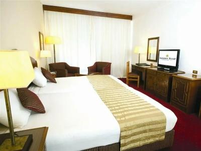 Golden Tulip Flamenco Cairo - 38