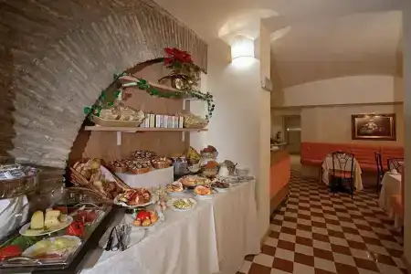 Boutique Trevi - 16