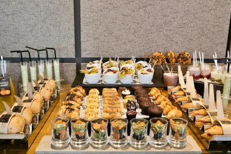 Barcelona Condal Mar Affiliated by Meliá - 91