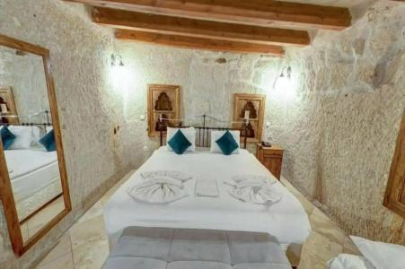 Elegance Cave Suites & Restaurant - 48