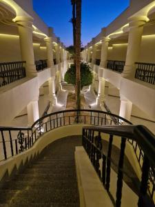 Ali Baba Palace -Families and Couples Only- - 53