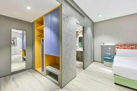 Ibis Styles Dubai Jumeira - 8