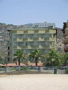 Kleopatra Melissa - 24