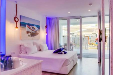 Blue Harbour Boutique - 88