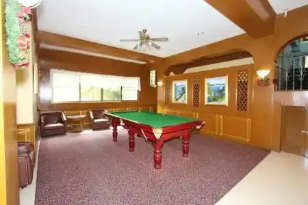 Sabai Inn - 77