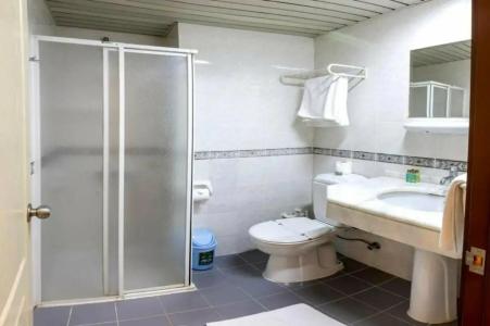 May Flower Apart - 78