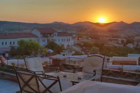 Phocas Cave Suites - 99