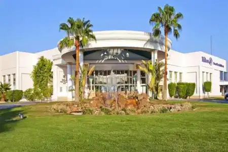 Safir Sharm Waterfalls Resort - 1