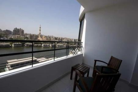 Golden Tulip Flamenco Cairo - 8