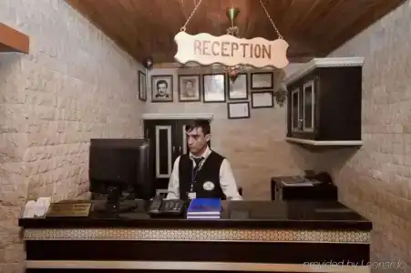 Zeynep Hanim Konagi - 10