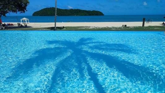 Holiday Villa Beach Resort & Spa Langkawi - 17