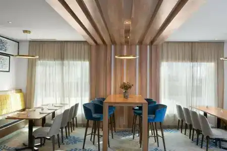 Hampton By Hilton Dubai Al Barsha - 41