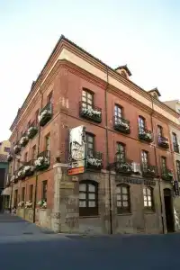 La Posada Regia