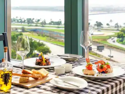 Sofitel Abu Dhabi Corniche - 6