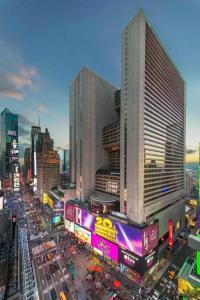 New York Marriott Marquis