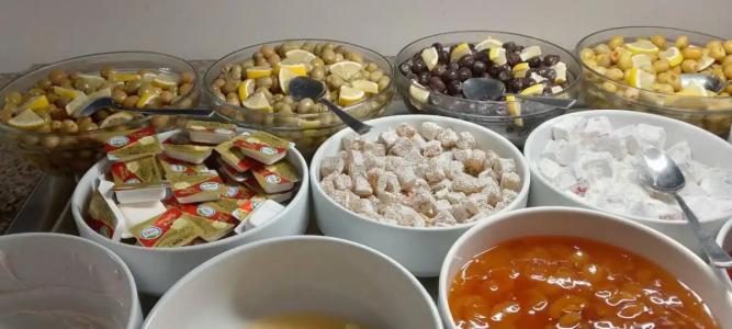 MARBAS SELECT BEACH , Adult Only 14 Plus - 89