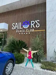 Sailor's Beach Club - 93