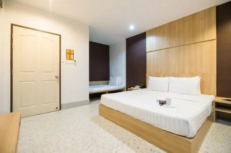 The Fifth Residence - 58