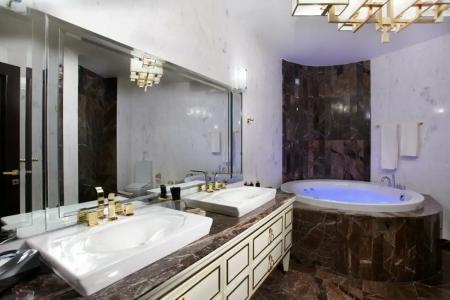 Pomegranate Wellness Spa - 23