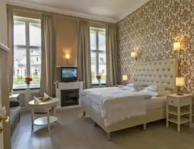 Augusta Am Kurfürstendamm - 67