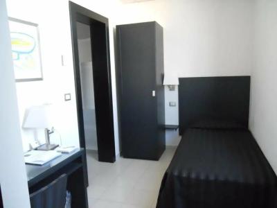 Executive Business - 32