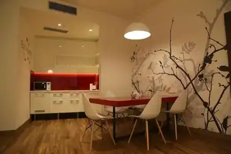 Atera Business Suites - 24