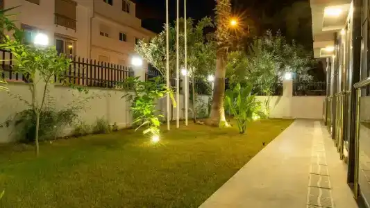 OPERA SUITES Apart - 5