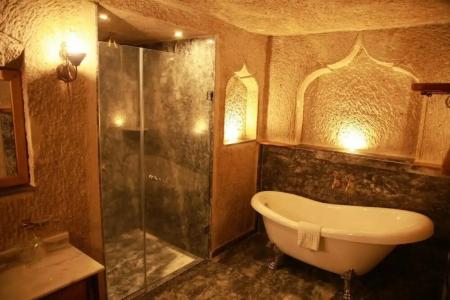 Sarnich Cave Suites - 43