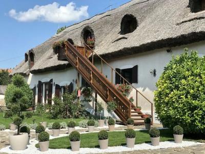 The Houses of History - anno 1830 - 46