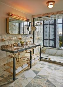 Le Meridien New York, Central Park by Marriott - 70