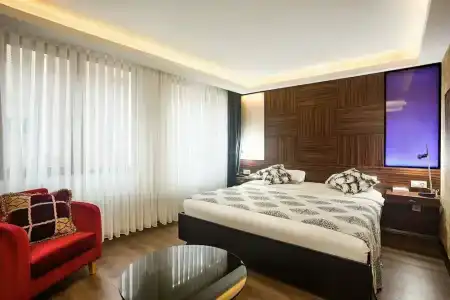 Peninsula Galata Boutique - 70