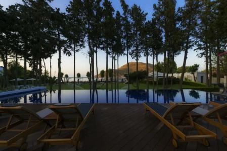 LIV by Bellazure - 42