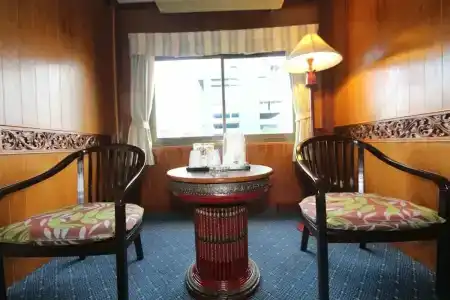Sabai Inn - 81