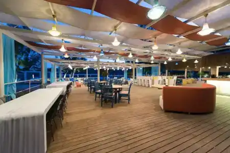 Sugar Beach Club - 6