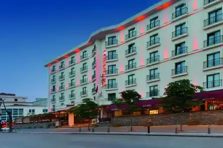 Ramada by Wyndham Istanbul Florya - 5