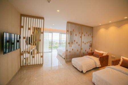 At Herbal Boutique & Spa - 89