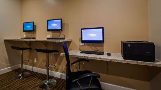 Best Western Plus South Coast Inn - 90