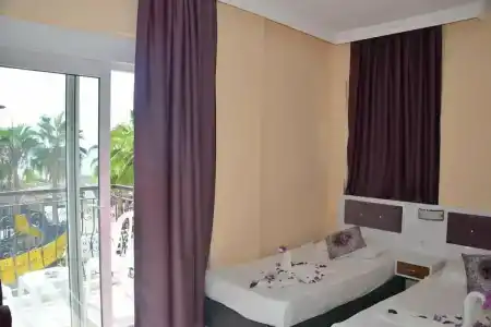 Saygılı Beach - 72