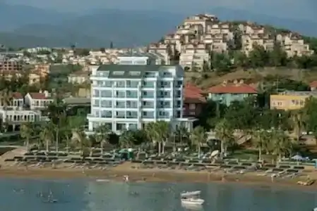 Venessa Beach - 35