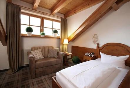 Blaue Gams ***S - 94