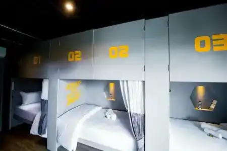 Hivetel - 5